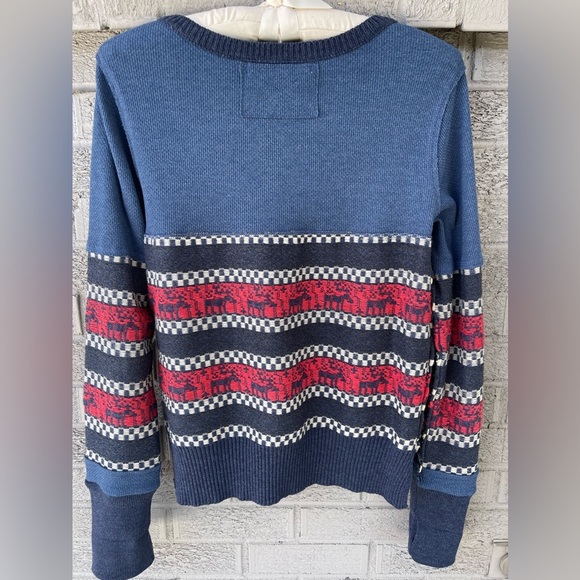 Free People- To The Woods Long Sleeve Henley-L - Picture 3 of 9